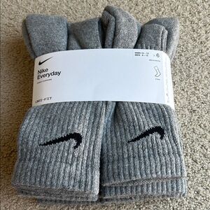 Nike Everyday Dri-FIT Gray Crew Socks - pack of 6